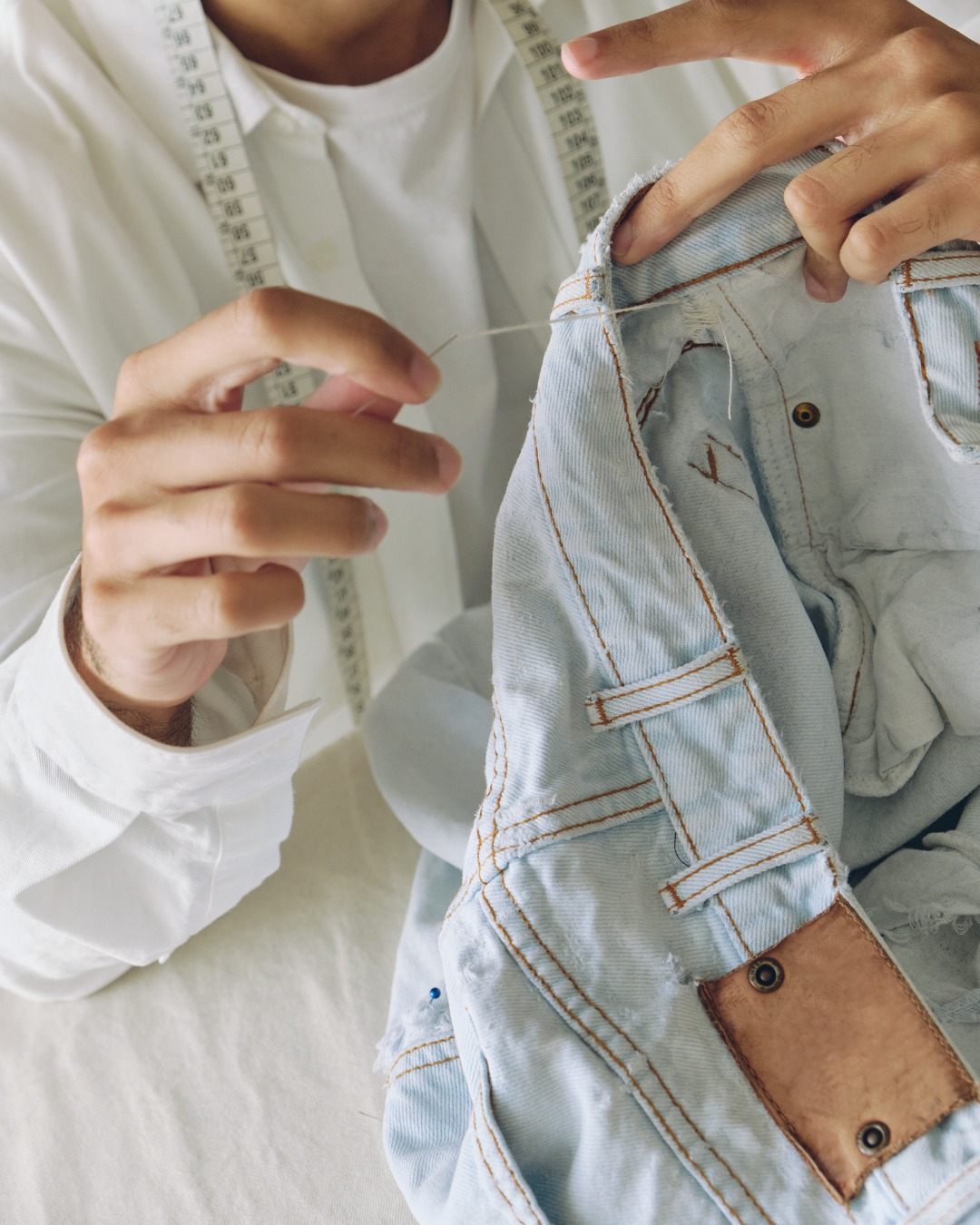 Denim Repair Lab - Reparar, Transformar e Prolongar.